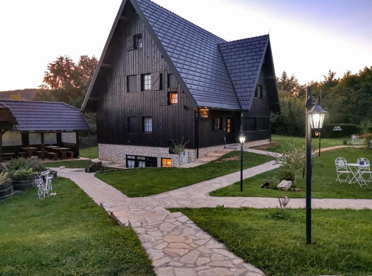 Отель Plitvice Luxury Etno Garden Плитвицкие озёра Экстерьер фото
